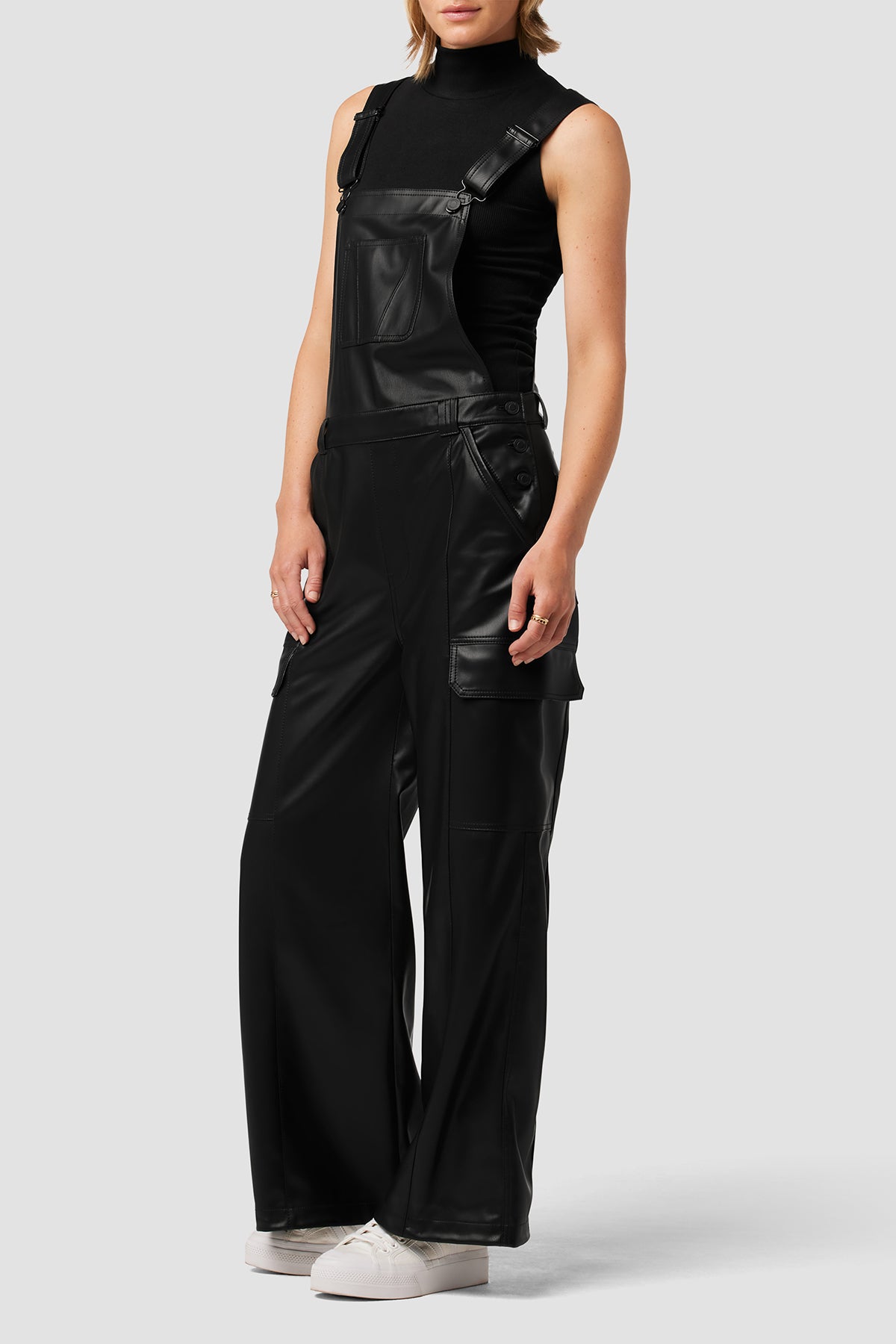 Wide leg black top overalls