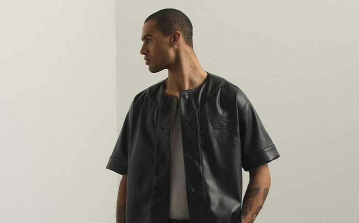 Beth Mid-Rise Baby Bootcut Jean