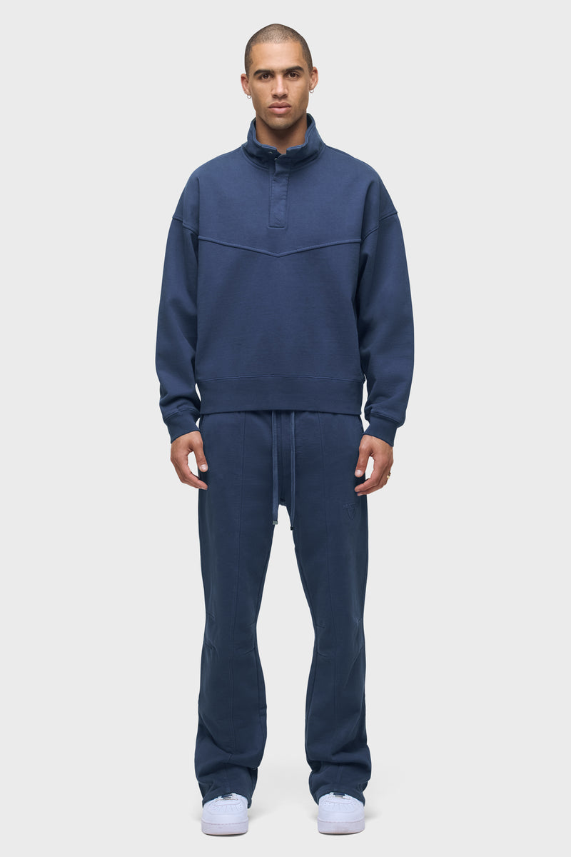 Passion Funnel Neck Sweatshirt