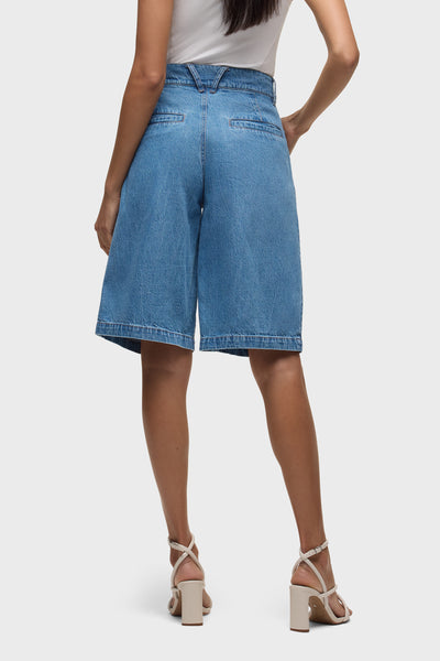 Clean Front Pleated Bermuda Short
