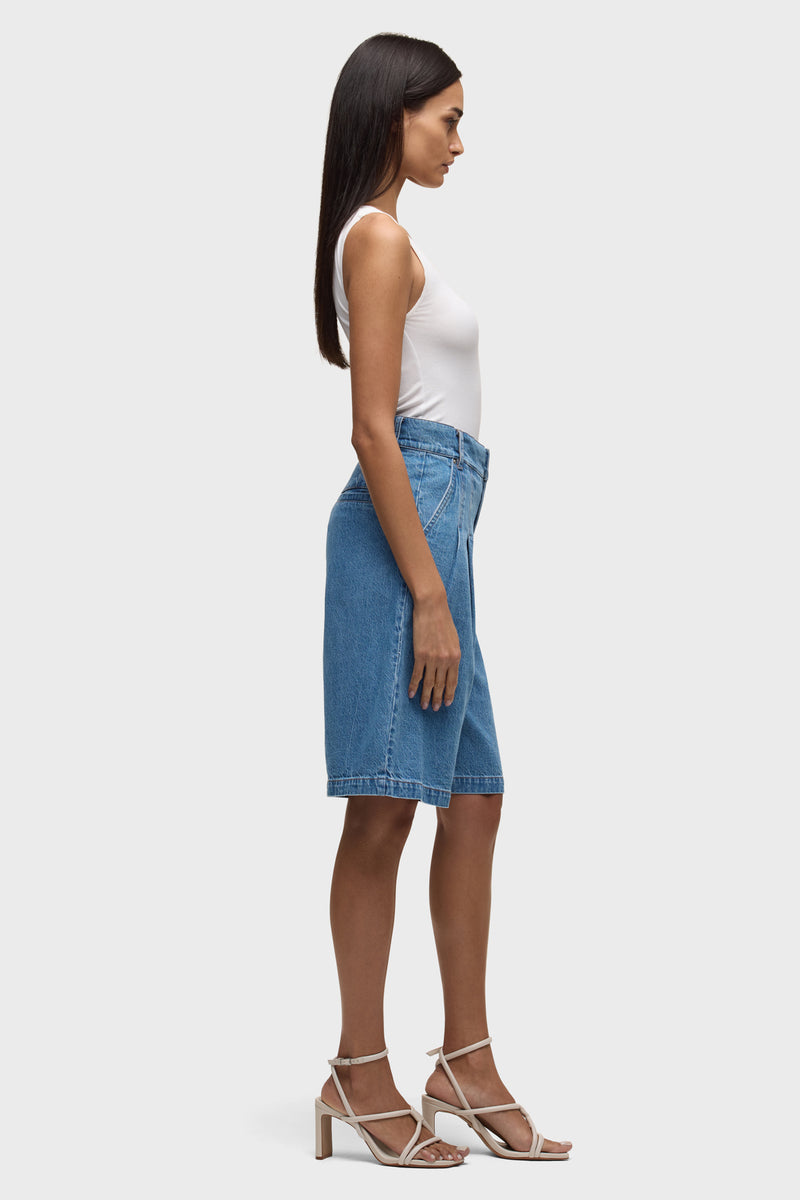 Clean Front Pleated Bermuda Short