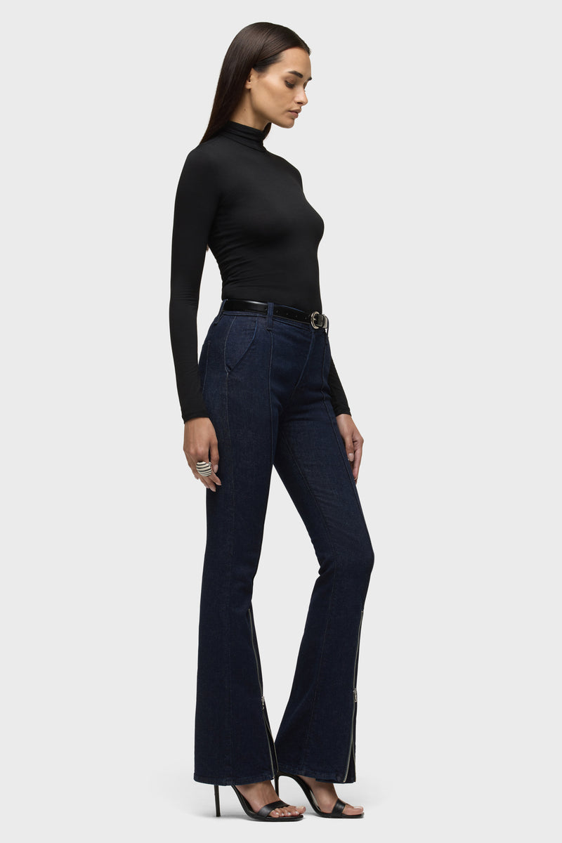 Barbara High-Rise Bootcut W/Zipper
