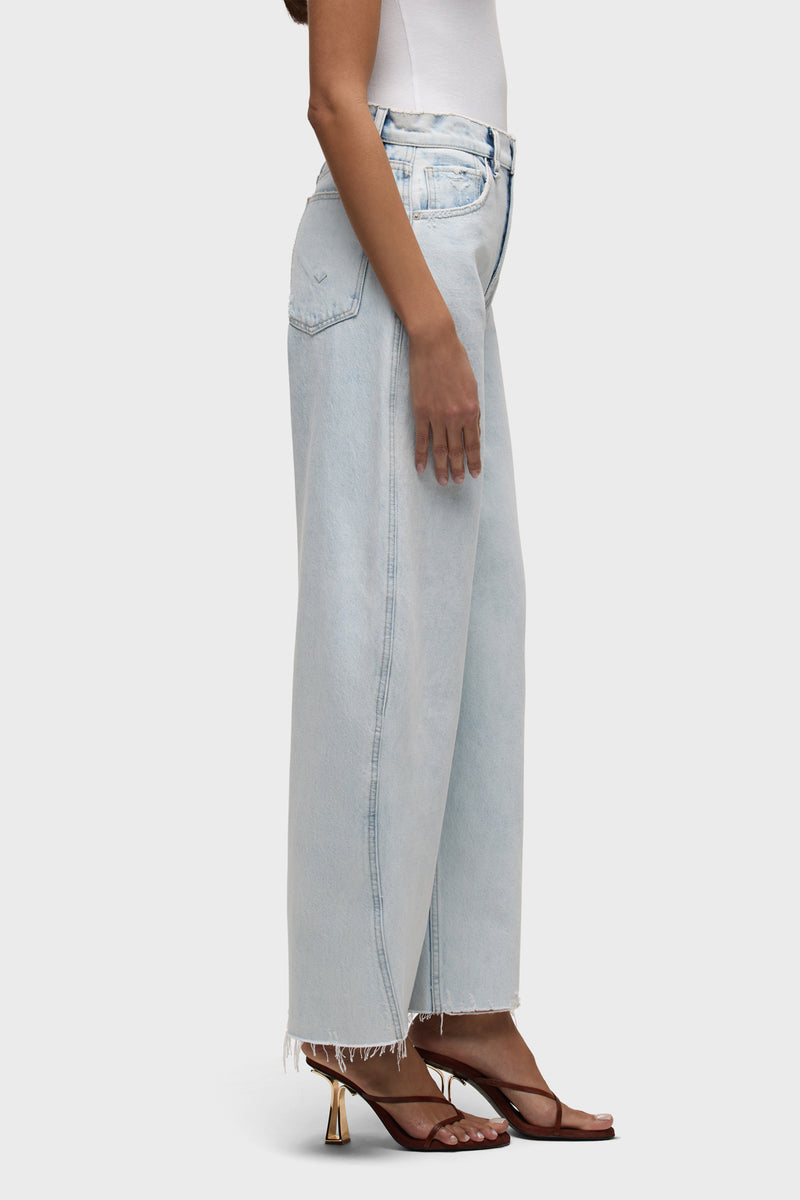 Bailey Relaxed Barrel Jean