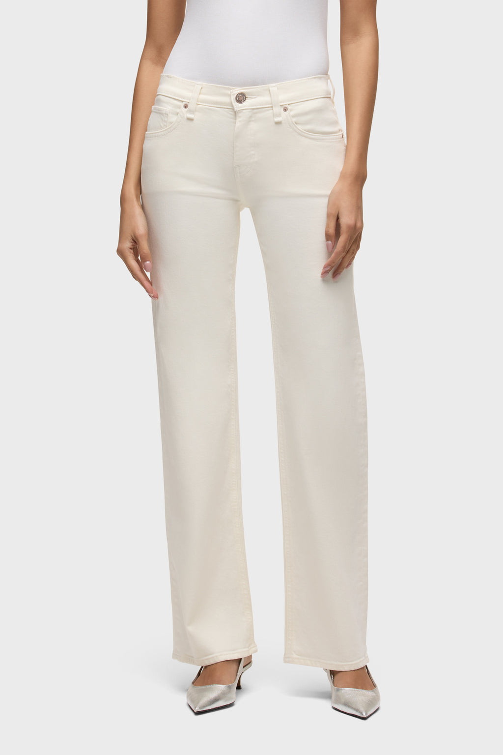 Kelli Low-Rise Loose Straight Jean