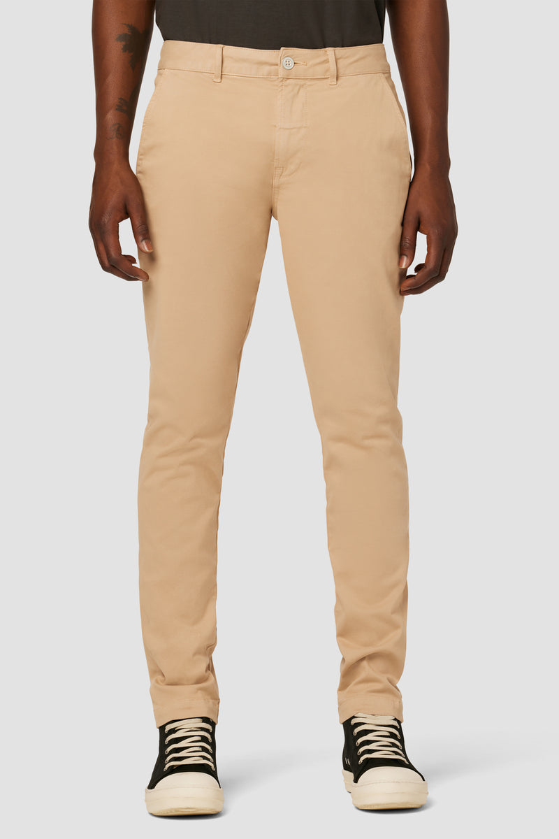 Classic Slim Straight Chino