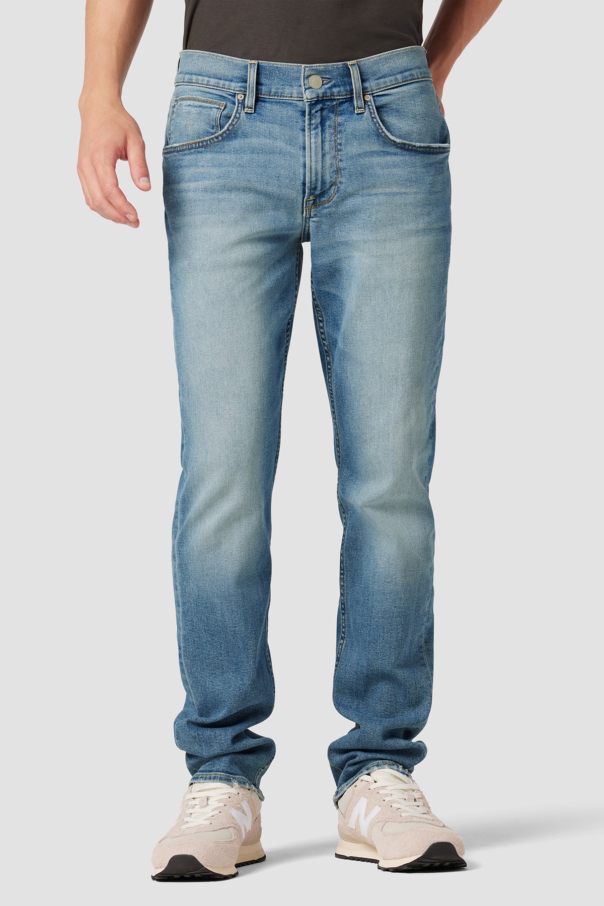 Byron Straight Leg Jean | Premium Italian Fabric | Hudson Jeans