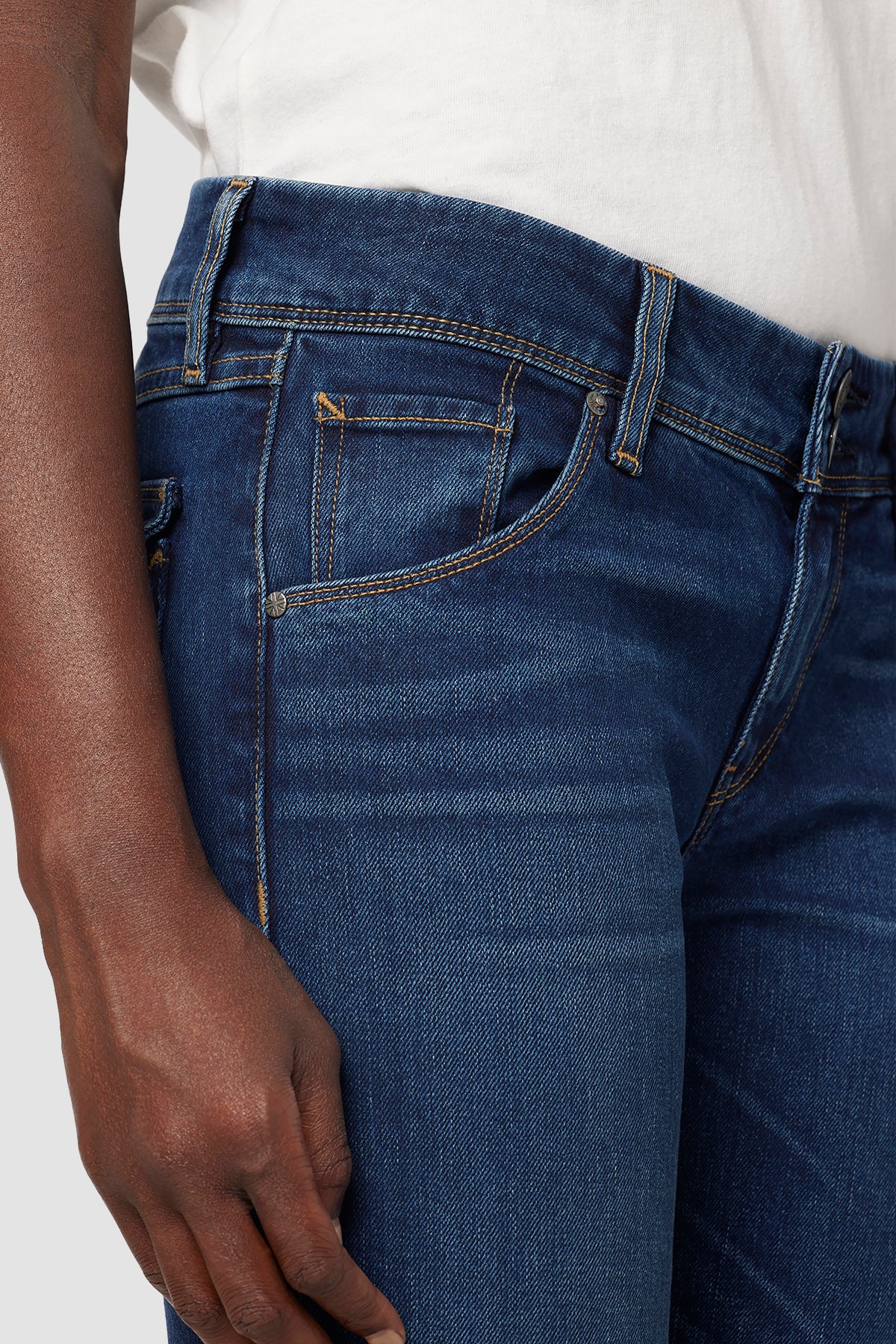 Collin Mid-Rise Skinny Jean | Premium Italian Fabric | Hudson Jeans